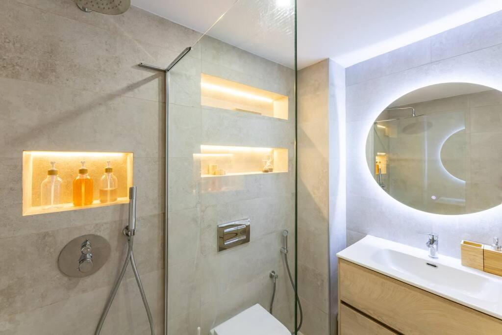 Beautiful 2-bedroom Flat - Pool And Paddle Court Apartamento