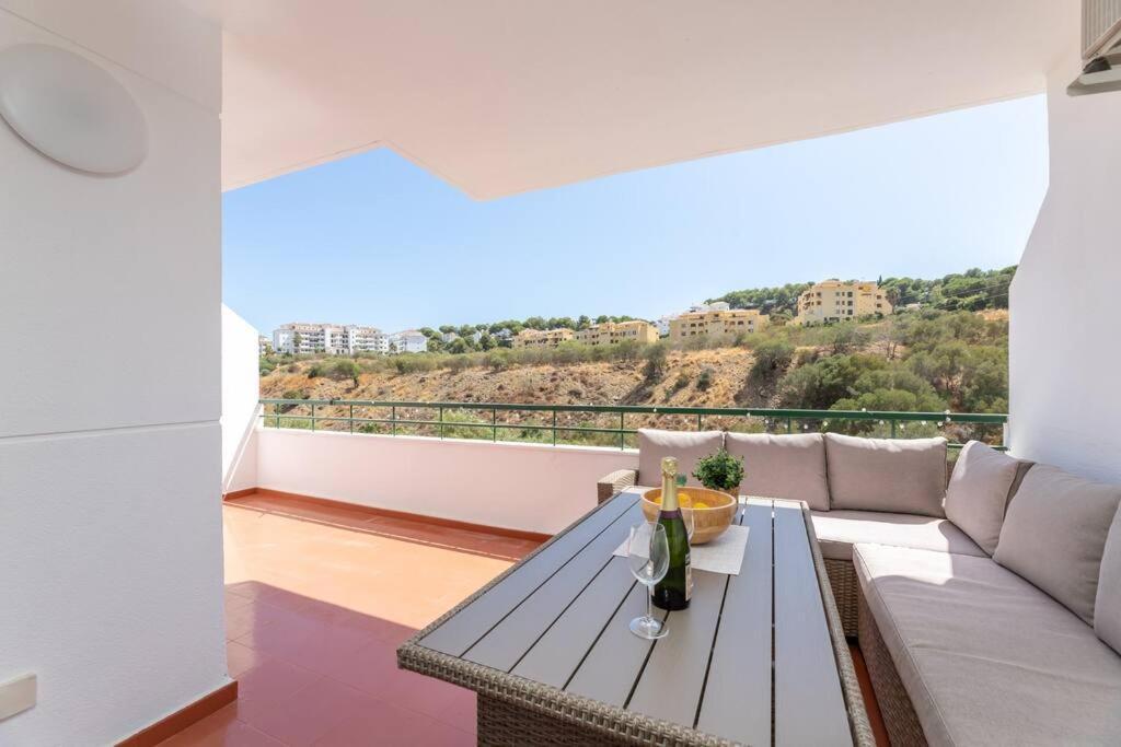 Beautiful 2-bedroom Flat - Pool And Paddle Court Apartamento